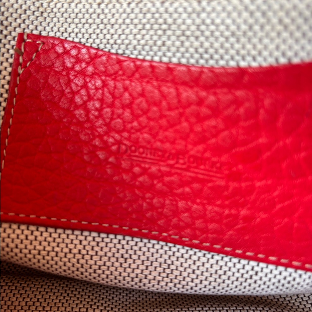 D&B Tote - Picture 2 of 2